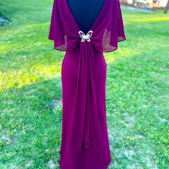 Long Burgundy Gown with Beautiful Crystal Butterfly Embellishment on back - Picture 7 of 8